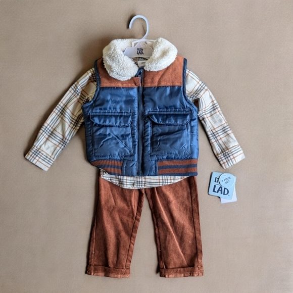 Little Lad Sherpa Collar Puffer Vest Flannel Shirt & Corduroy‎ Pant Set 18 M NWT - Picture 3 of 8